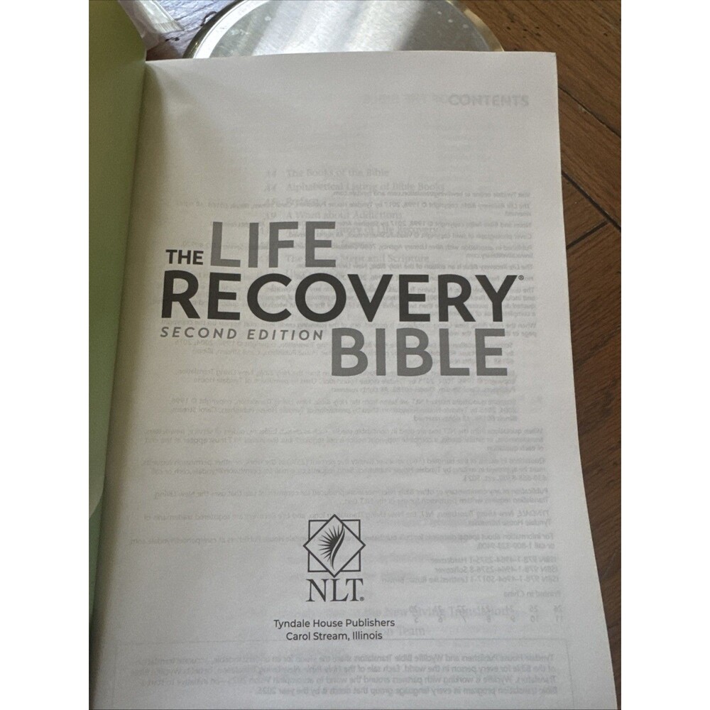 Life Recovery Bible NLT Used 2nd Ed Softcover GUC - Picture 4 of 10